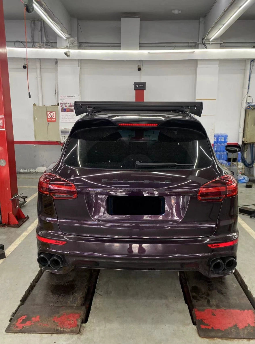 Porsche Cayenne 958 tubo s rear view