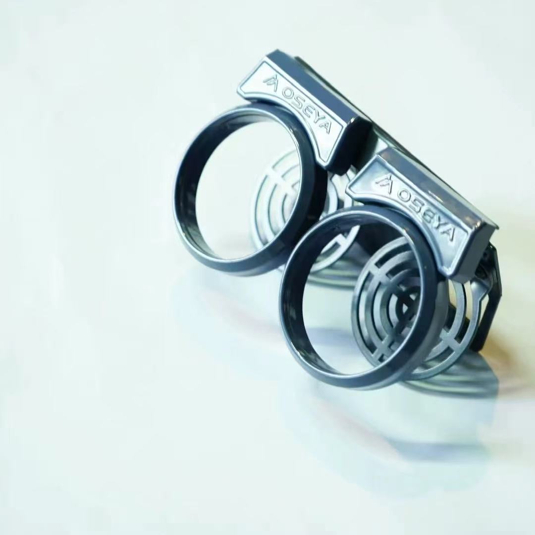 Injection-molded PVC cup holder for Land Cruiser 80 Series