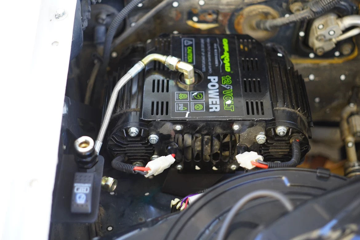 Toyota HDJ80 / LX450 Compressor Mounting Bracket - Engine Bay Installation View