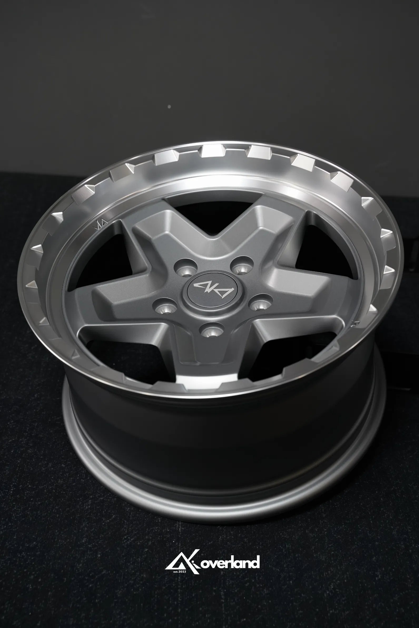 Porsche Cayenne forged Cookie Cutter wheel close up detail