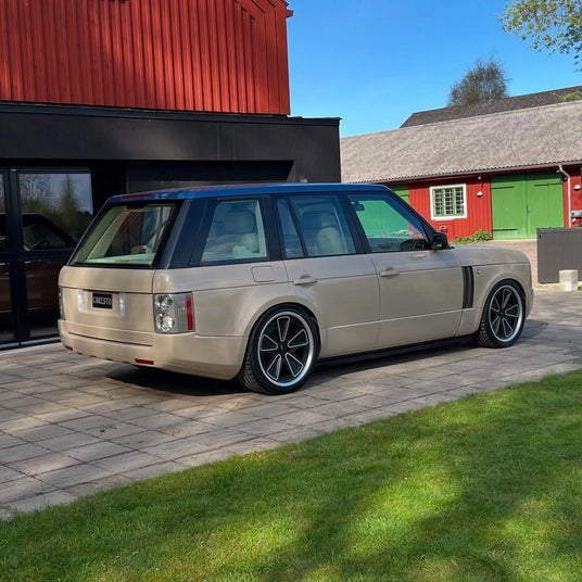 Tesla Powered Range Rover L322 Luxury EV Restomod fuchs wheels