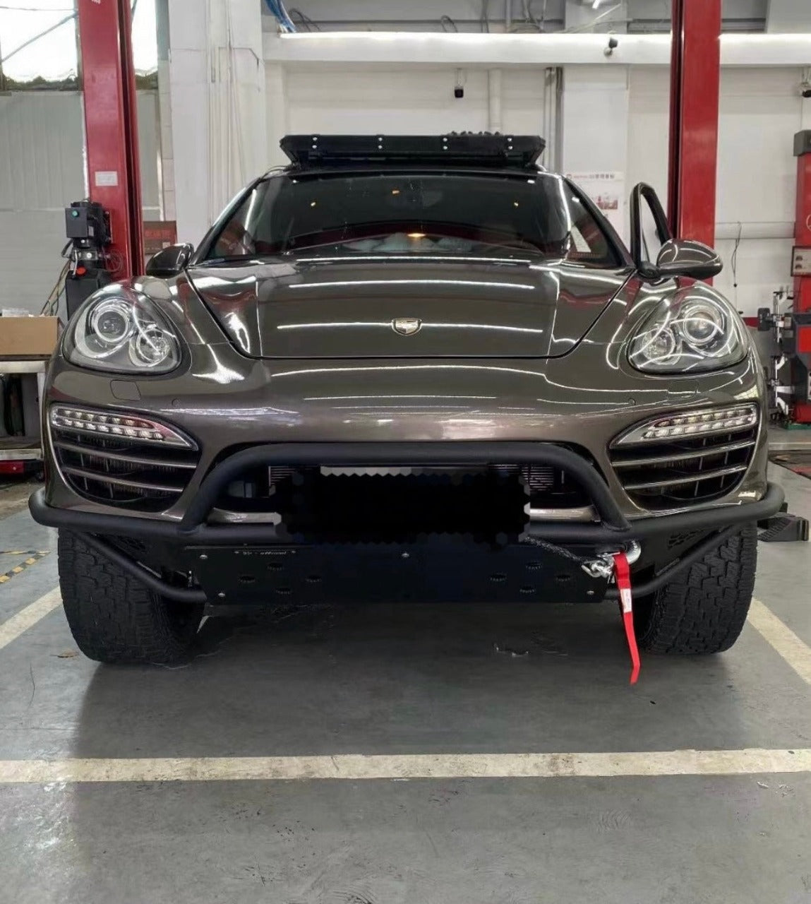 Akioverland Porsche Cayenne 958tubular offroad bumper with winch bracket