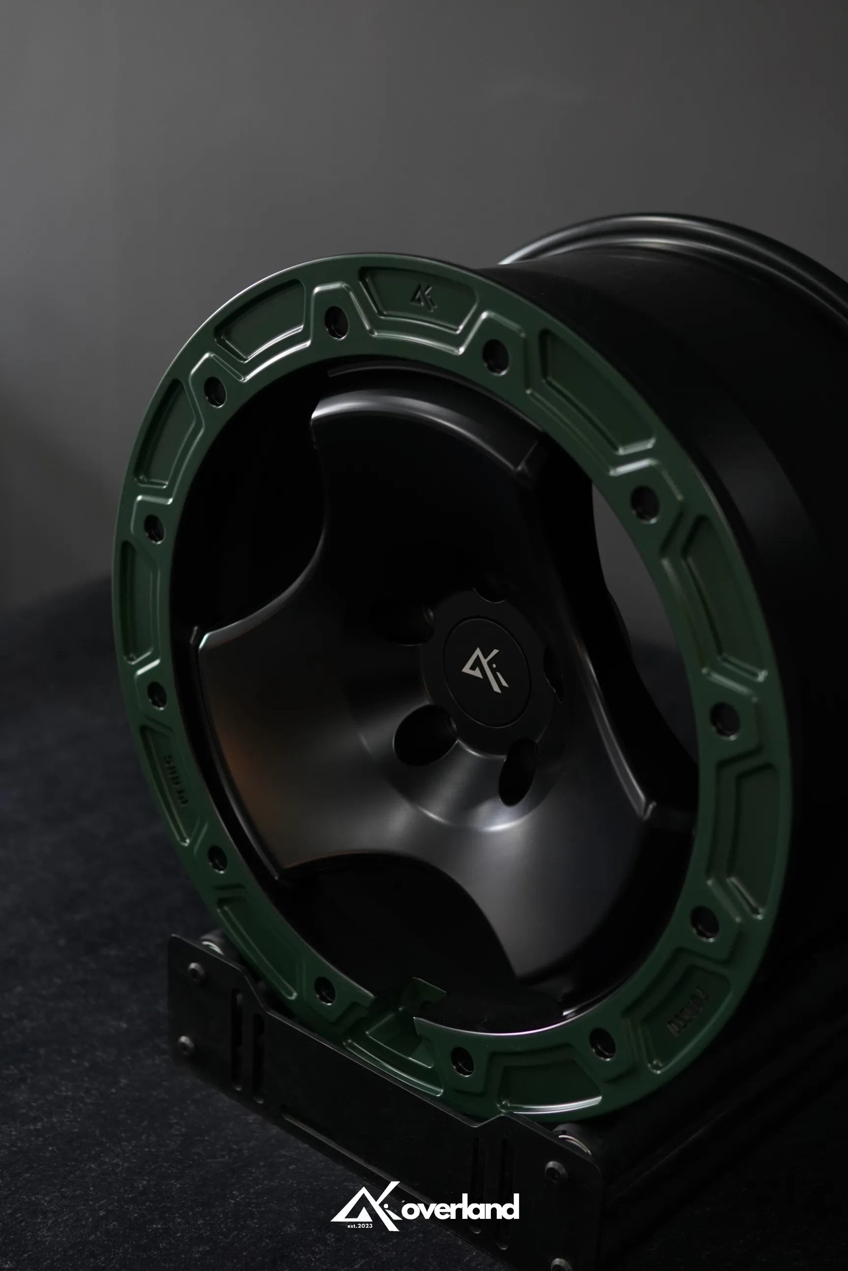 5x120 Peaks forged wheel 3 spoke beadlock style for Range Rover offroad build