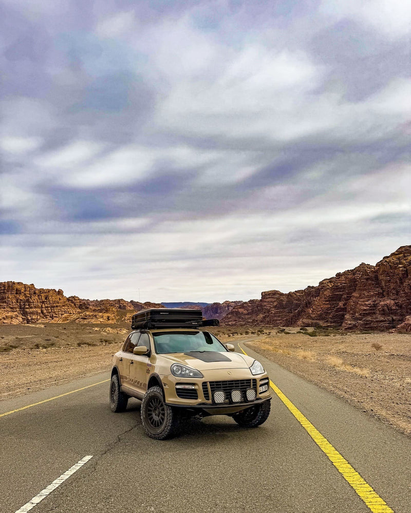 lifted cayenne 957 s from kuwait with akioveland coilovers in Kingdom of Saudi Arabia