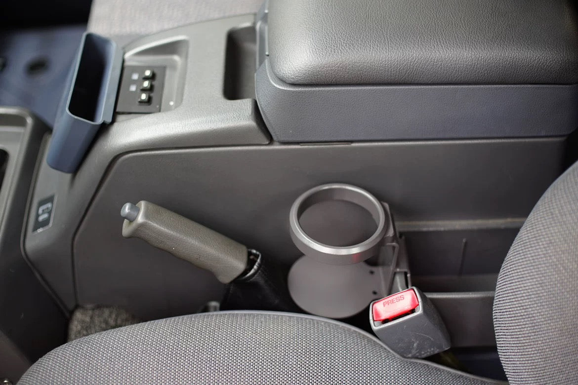 Land Cruiser 80 Cup holder AkiOverland