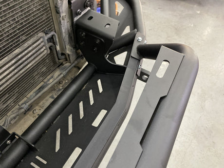 Close-up of heavy-duty Cayenne 955 off-road bumper with detachable bull bar
