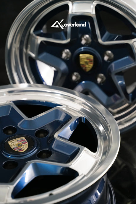 Midnight blue and polished lip 2-piece forged cookie cutter wheel, custom width and offset, AkiOverland 5x130