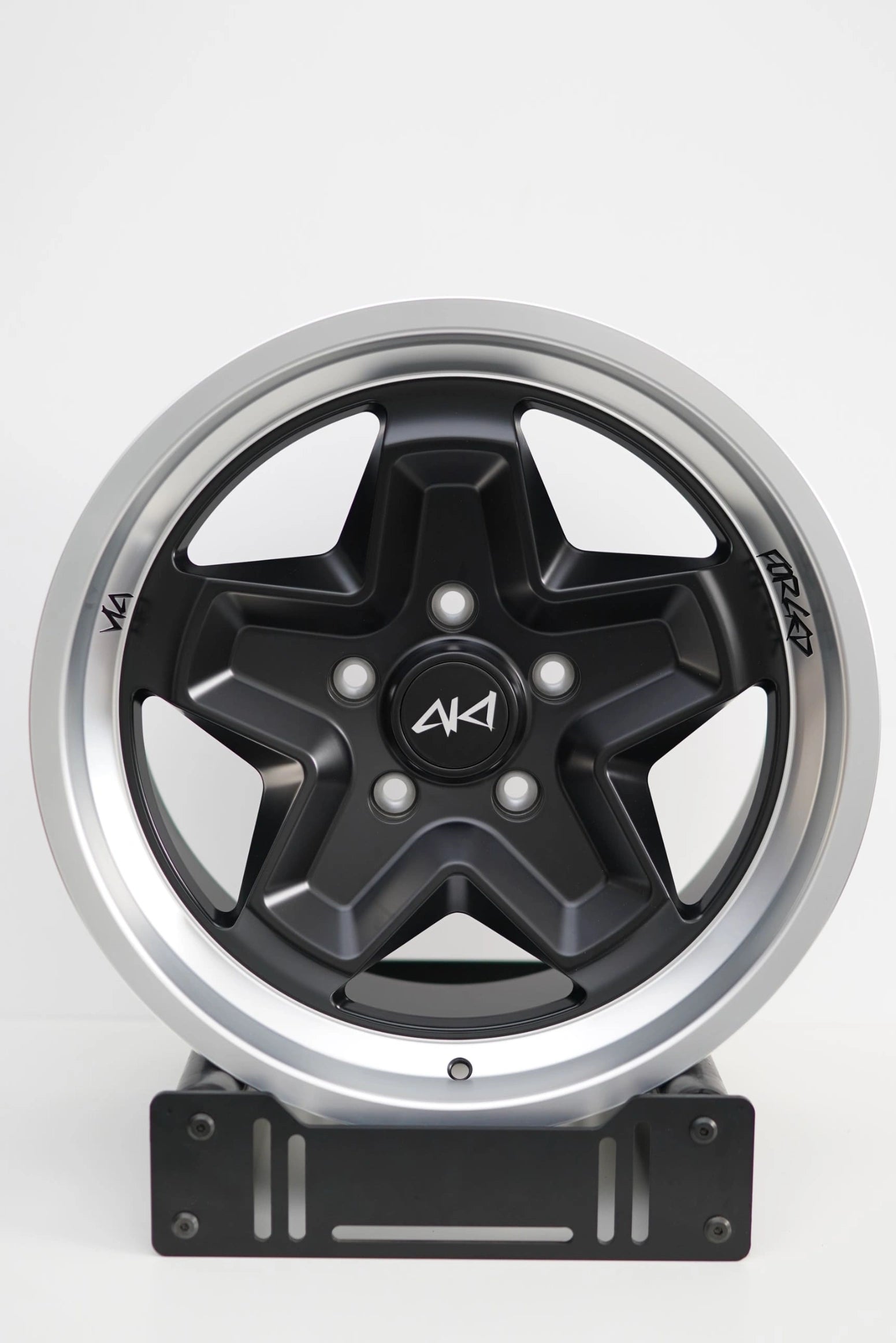 Akioverland 5x130 Cookie Cutter custom forged offroad wheel, detail shot