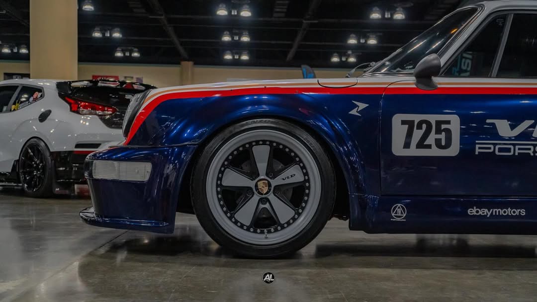 AkiOverland 5x130 VLD 2-piece Fuchs wheels in satin Crayon grey on a widebody Porsche 911 build