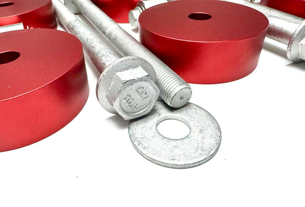 AkiOverland subframe drop components with AKI stamped torque rated bolts for Cayenne 957.