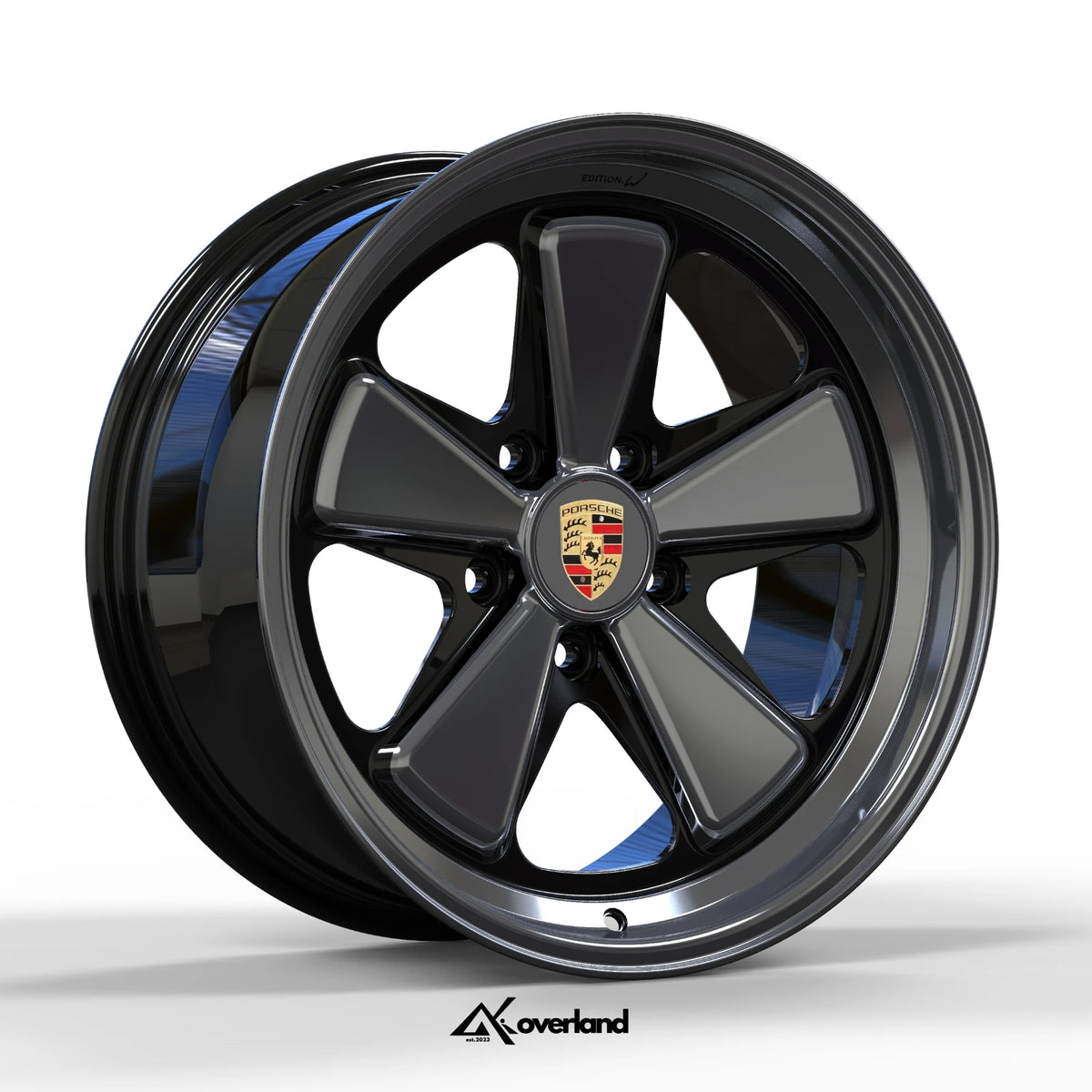 Render of the AkiOverland Edition W monoblock forged 5x130 wheel highlighting machined and two-tone finish options