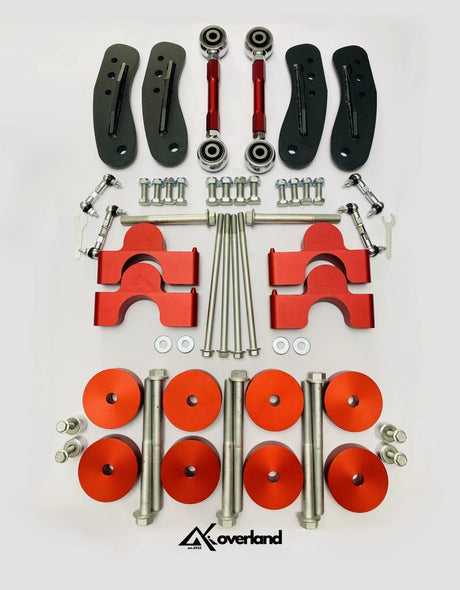 Akioverland 2.5-inch air suspension lift kit for Porsche Cayenne 958 and Touareg 7P showcasing V1 subframe drop spacers, AKI-stamped bolts, and precision height-specific lift engineering