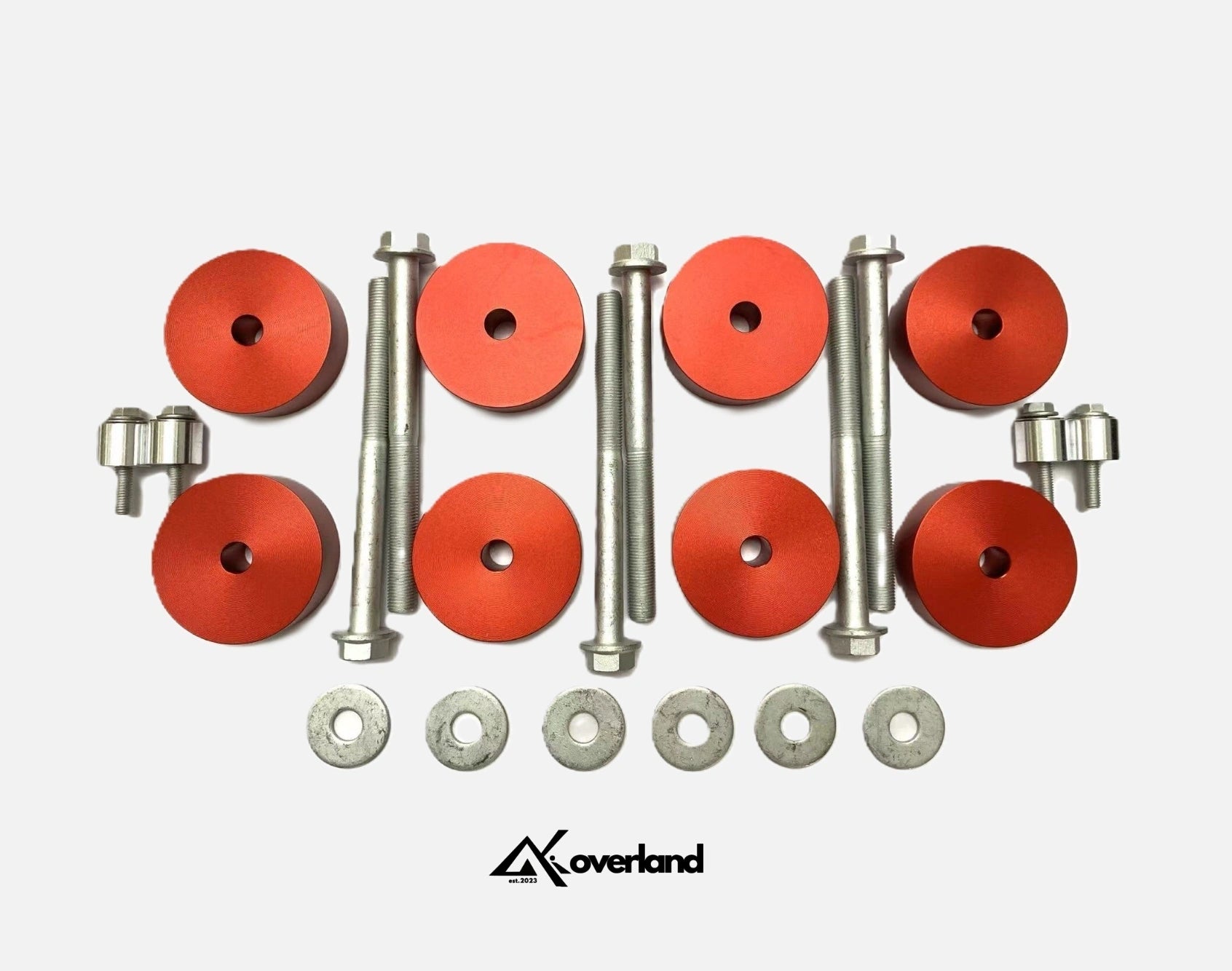 V1 subframe drop components with 2.5-inch lift spacers and upgraded sway bar links, demonstrating Akioverland’s geometry-correct suspension design for lifted Cayenne and Touareg platforms