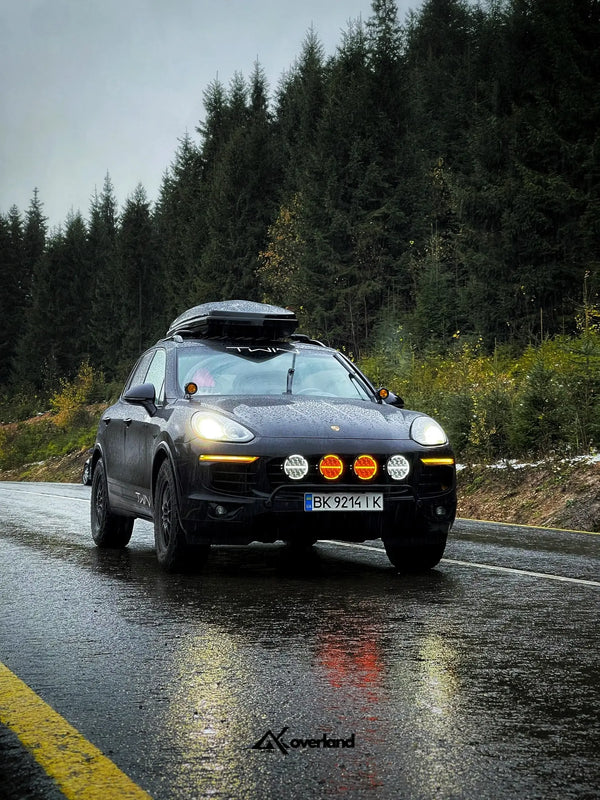 Porsche Cayenne 958.2 e-hybrid lifted 2.5 inch Akioverland spring lift autumn off road build