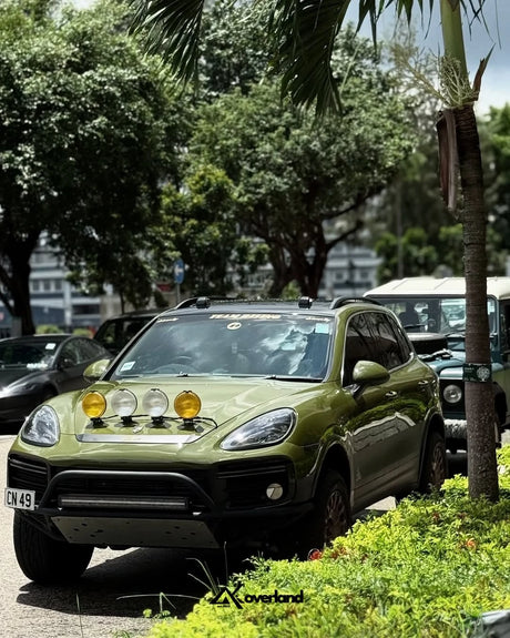Porsche Cayenne 958 street build lifted with Akioverland air lift suspension kit
